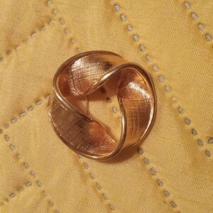 Napier goldtone brooch